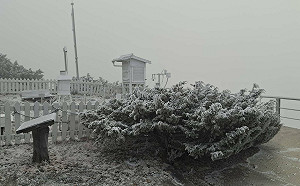 全台急凍！冷氣團強襲馬祖僅7.4度   明晨持續低溫