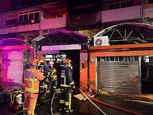 台中潭子住宅火警　父被救出、兒葬身火窟