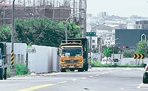 台中清潔隊9人收賄282萬私運廢棄物！中檢偵結起訴24人