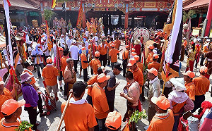 曾神準預言風災！南鯤鯓抽「2026國運代表字」結果揭曉