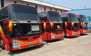 統戰標語攻陷桃機巴士？跑馬燈跳出「台獨必亡」惹議　大有巴士回應了！