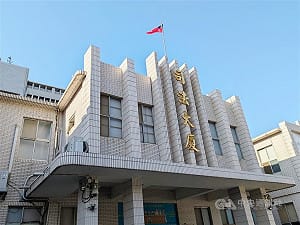 金門毒犯逃逸衝撞公務車遭逮　涉跨海運毒判9年6月