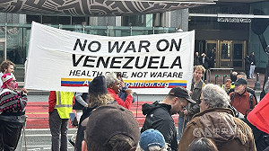 川普政府逮捕馬杜洛  美反戰示威、慶祝活動兩樣情