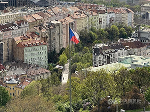 捷克與斯洛伐克和平分家33年　政經差異重塑合作局勢