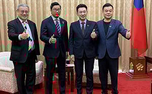 姊弟登山如何各自努力？江啟臣推動AI聚落 楊瓊瓔持續掃市場