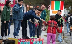 「豬肉王子」蔡小虎獻聲力挺    唯一支持「菜市場之子」賴瑞隆