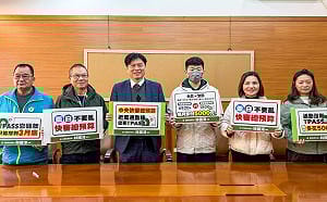 TPASS斷炊宜蘭通勤族每月負擔增5000元  林國漳：藍白快審總預算 