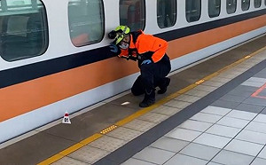 高鐵台南站首例民眾落軌身亡！網：人生第一次搭倒著開高鐵