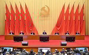 清理苗華派系？橫跨陸、海、空 中共中紀委全會10將領消失  缺席率近五成 