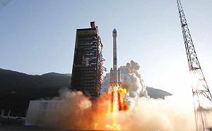 中國航天「黑色星期六」! 一天兩火箭失利 殘骸墜落民宅百米處引發恐慌 