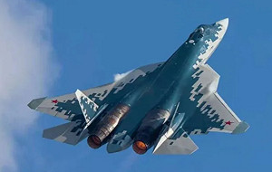 (影) 俄2頂級蘇-57戰機慘遭「斬首」破紀錄! 烏1,700公里奔襲 還毀一架蘇-34