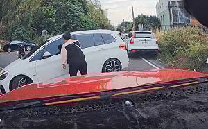 彰化百果山樂園搶車位險撞人！孕婦氣到當晚破水生寶寶