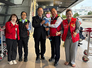 幼兒遭保母虐待致發展遲緩　獲助返印尼與母團聚