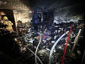 基隆民宅火警2死　消防員脫面罩救人殉職