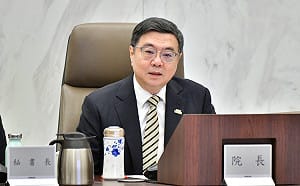 卓揆：提前部署春節期間急診量能及藥品供應   業者若涉違法務必處理 