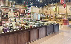 買年貨抽好禮逛市集 霧峰區農會一站式服務陪大家過好年