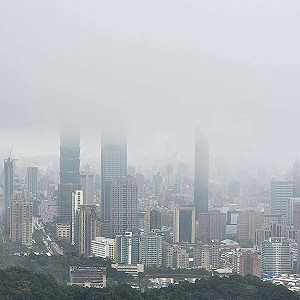 徒手攀登101遇雨喊卡 Netflix宣布延期至週日上午9點直播
