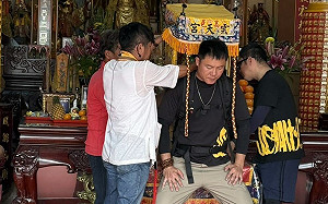 高邑雲天宮啟動徒步揹轎行腳計畫   19天470公里串聯58宮廟