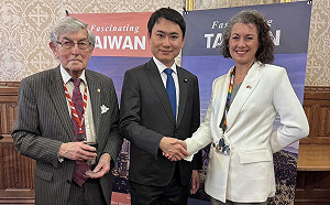 不只半導體！陳冠廷受邀英國國會：既有科技合作外，深化無人機產業交流