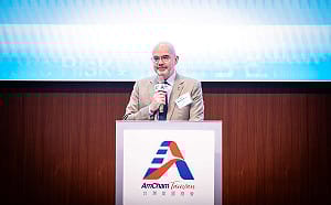 路透社：AIT是de facto駐台大使館　藍跑北京卻阻擋軍購