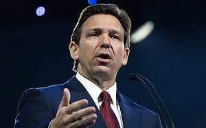 住自己的房子為何還要繳稅？佛州州長拋「廢房產稅」震撼彈