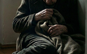 子女竟是最大威脅？2025老人受暴破2萬件　衛福部：留心求救訊號