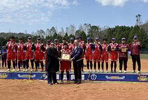 大專女壘聯賽6連霸　暨南大學：持續培育人才