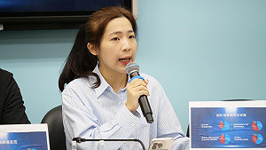 管仁健觀點》徐巧芯為何等到現在才吃「誠實豆沙包」？