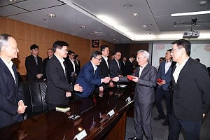 警政署長肯定打擊犯罪　赴刑事局頒破案金及紅包