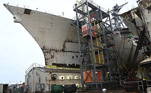 美國船業大翻身？川普公布42頁「海事行動計畫」 誓言重建造船霸權