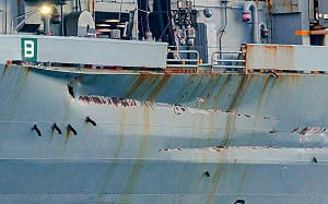 海上補給撞船！美驅逐艦「特魯斯頓號」指揮官遭「喪失信心」解職