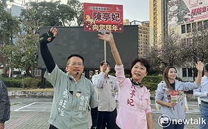 開工日清晨路口送暖　陳亭妃、蔡旺詮傾聽民意布局城市未來