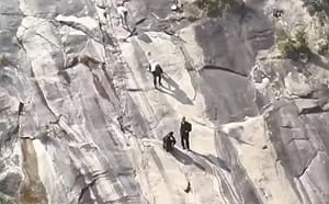 不顧之前發生危險事件! 2大學生受困魔鬼崖警救援 路上驚見8人正攀登