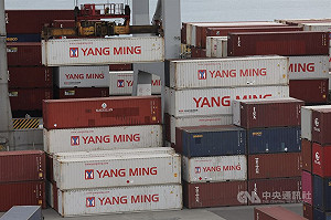 AI爆發、民眾瘋出國　2025年國際收支締造9紀錄