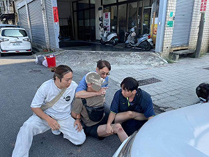 男子攜毒拒警攔檢企圖逃逸　遭壓制送辦