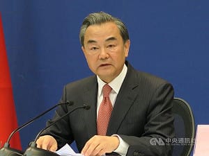 中俄外長談伊朗  王毅：美以公然擊殺領導人不可接受