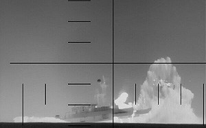 (影) 驚悚4艦連爆畫面曝光! 伊朗海軍沒了 油輪、商船成美軍下個目標