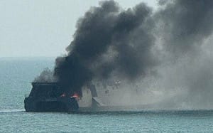 (影) 二戰以來首次! 美潛艇擊沉伊無人機航母畫面曝光 已逾20伊艦艇被毀