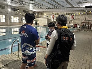 台南泳池天花板掉落砸傷女童　初判裝潢舊化惹禍