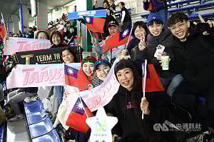 台灣球迷WBC高喊Team Taiwan　台灣認同引外媒關注