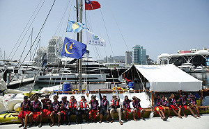 帛琉帆船「無私分享號」航海壯舉首站    海委會高雄港盛大迎船