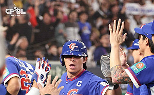 中華隊贏了！火力猛烈 3 人開轟 陳傑憲帶傷跑回致勝分