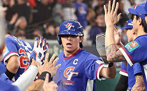 WBC》中華隊小組賽落幕將返國  中職會長蔡其昌加發500萬獎金