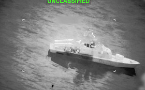 (影)川普要求伊朗立即撤除荷姆茲海峽水雷！美軍稱摧毀16艘布雷船