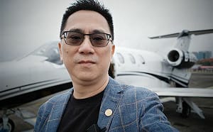 王鴻薇嗆卓榮泰「包機特權」 486先生曬照打臉：有什麼好奇怪