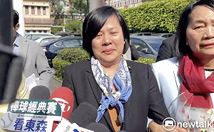 韓國瑜勉勵給祝福「媽祖保佑你」  李貞秀感動哭了