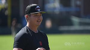 鄧愷威春訓熱身賽首先發　教練團擬拉長投球局數