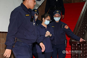 剴剴虐死案　生母向保母等人求償800萬元