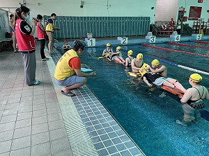 保障民眾戲水安全　全民運動署辦理救生員檢定