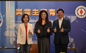 工商建研會「與黨主席有約」高雄登場     鄭麗文同框柯志恩、謝龍介